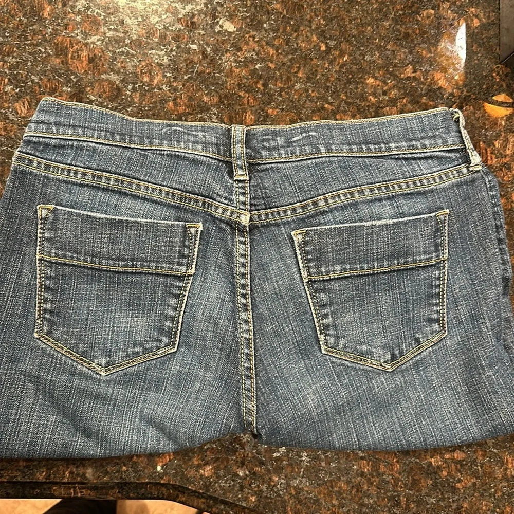 Old navy bootcut jeans - Picture 2 of 5